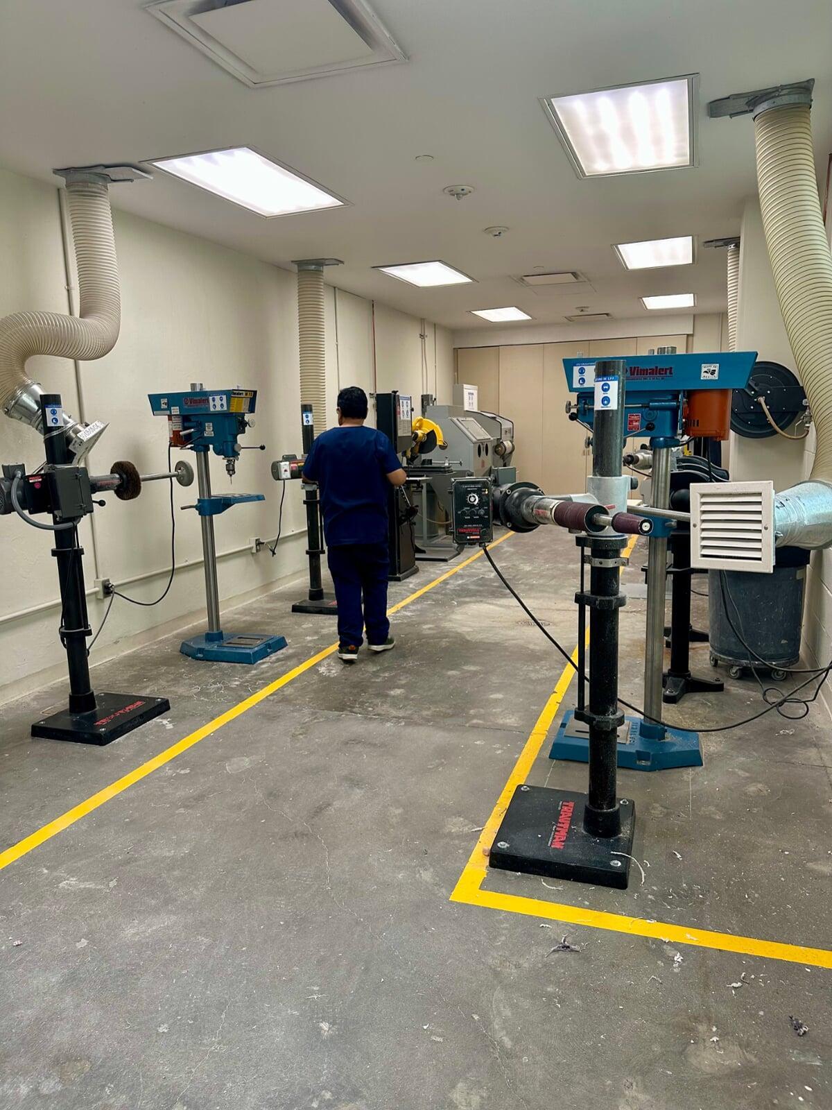 Taller de maquinaria especializada