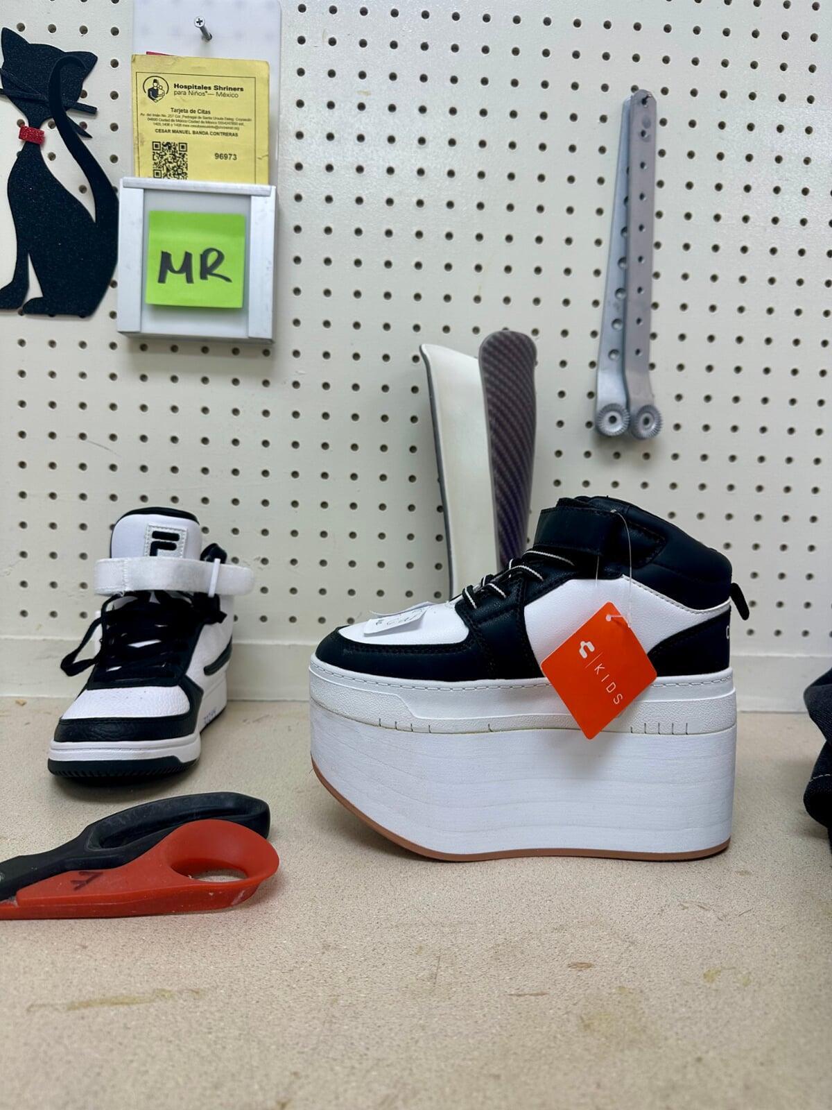 Sala de diseno de zapatos especiales